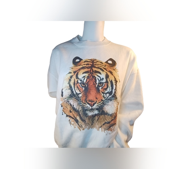 Tiger Crewneck Sweatshirt - Picture 2 of 8